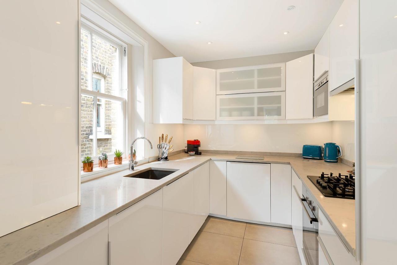 Lovely Central Apartment With Park Views Londres Exterior foto